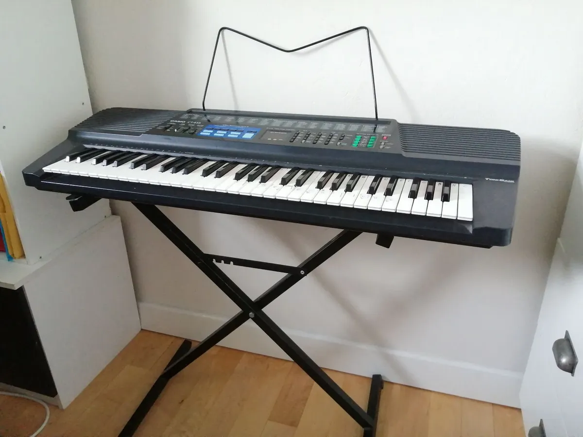 CASIO keyboard - Image 3