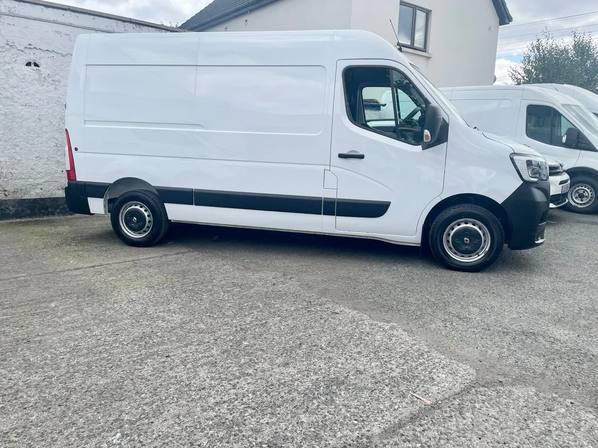 Renault Master MM35 2.3DCI 130BHP RWD MWB,2022 - Image 2