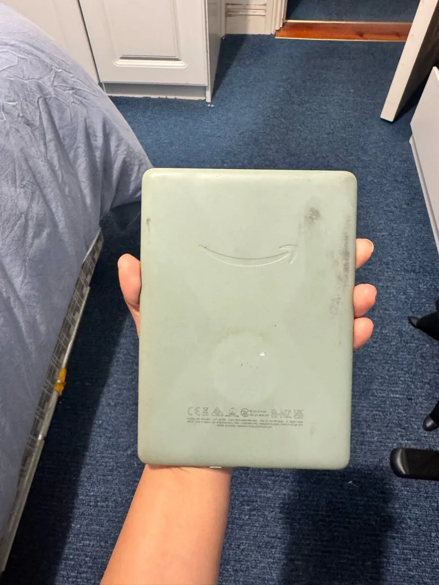 Kindle - Image 2