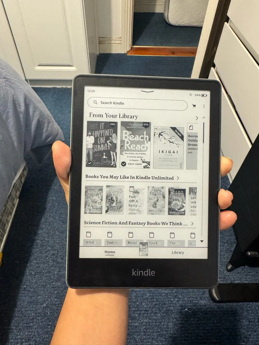 Kindle - Image 1