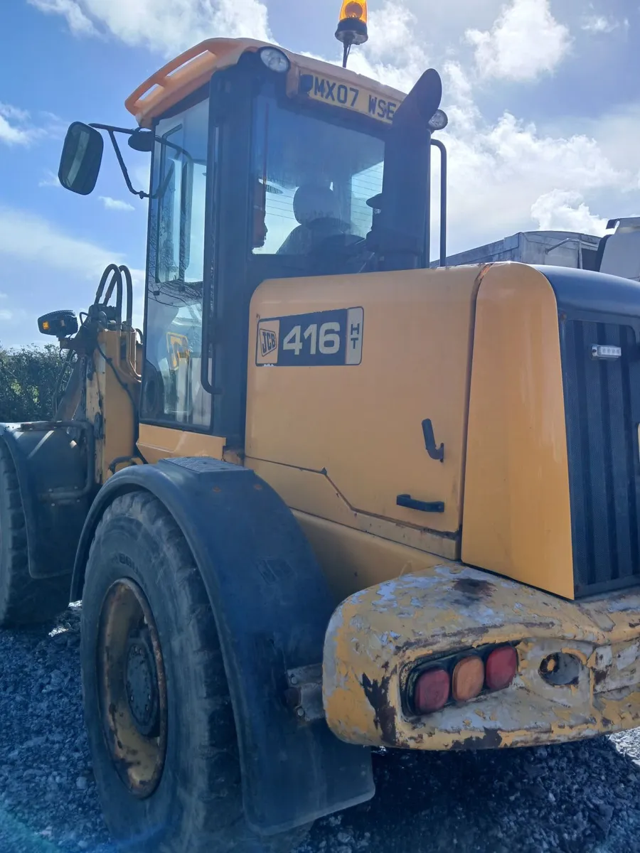 Loading Shovel - Image 1