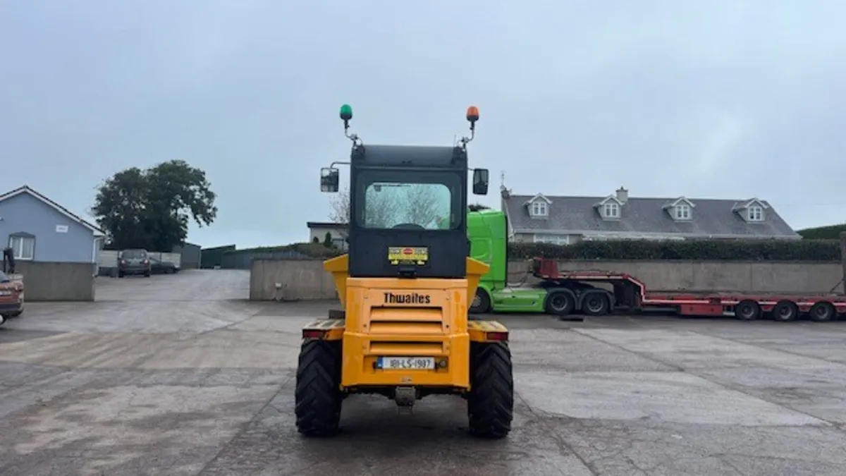 2018 Thwaites 6 Ton Swivel Cabbed Dumper - Image 2