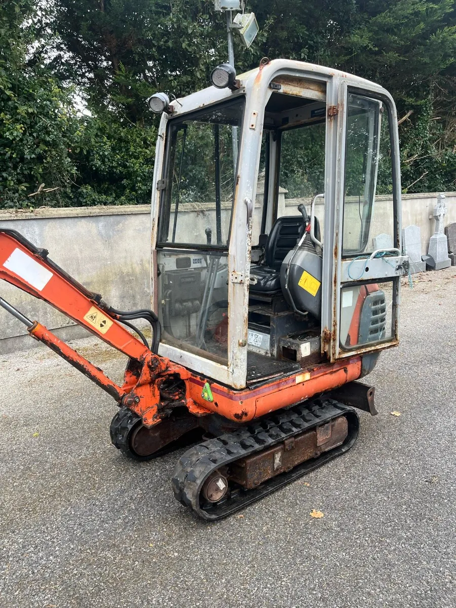 Mini digger - Image 3
