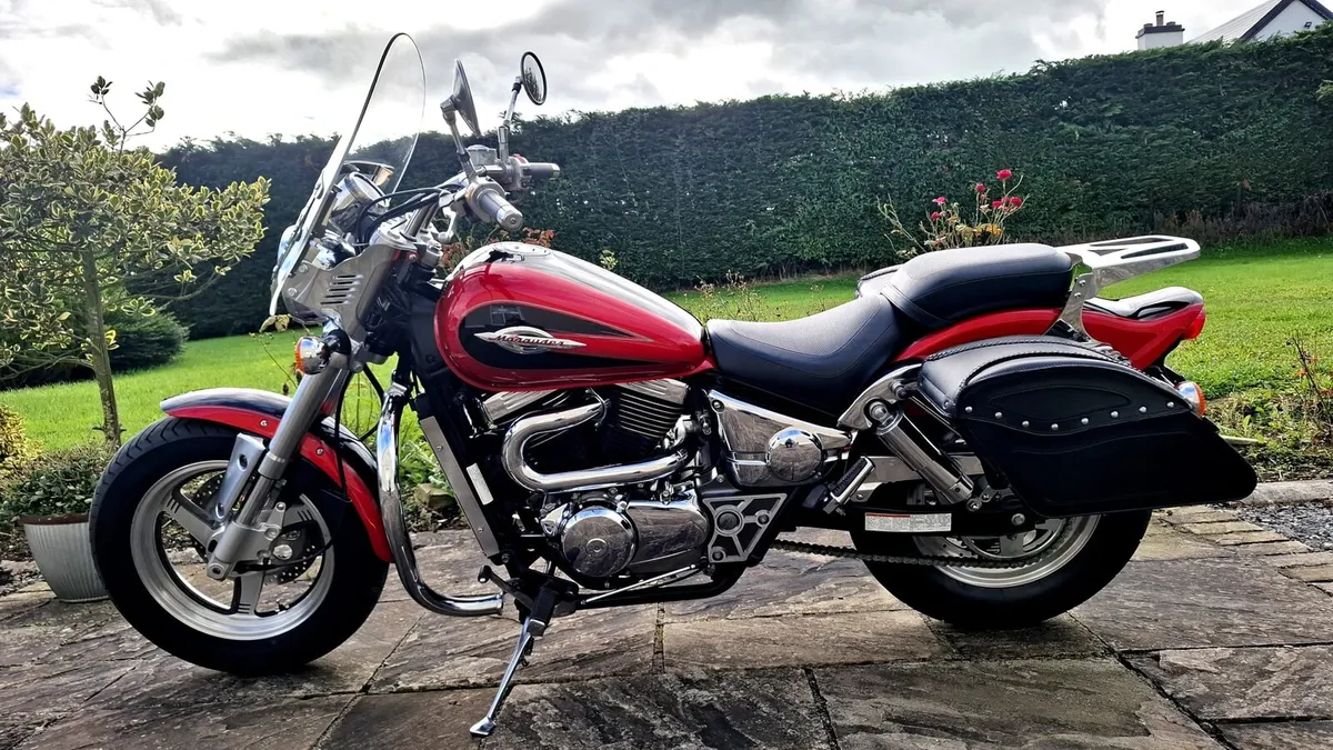 SUZUKI MARAUDER 800 MINT CONDITION - Image 1