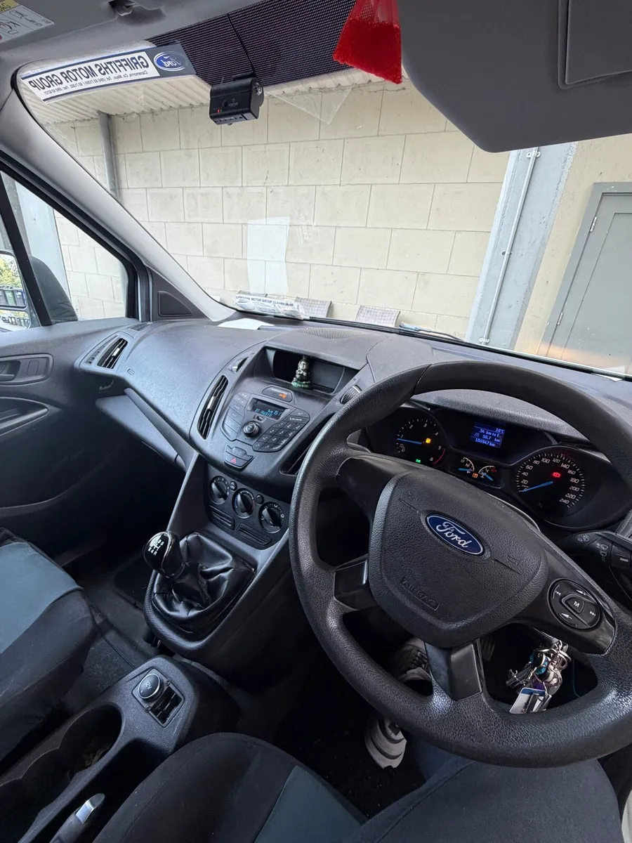 Ford Transit Connect LOW KMS & FRESH CVRT - Image 2