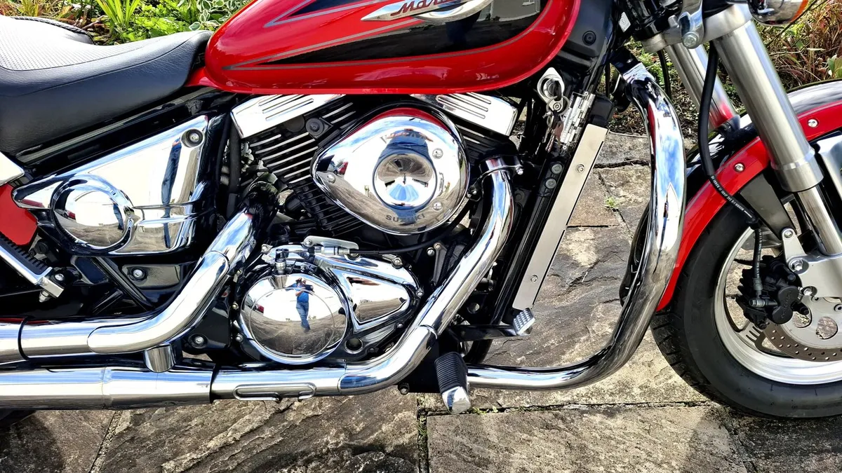 SUZUKI MARAUDER 800 MINT CONDITION - Image 4