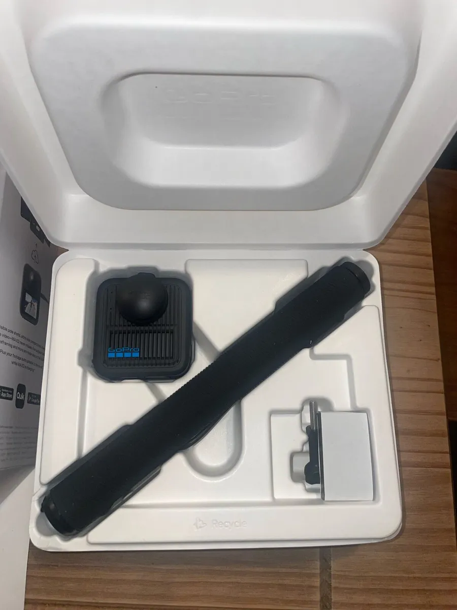 GoPro Max 2 Bundle - Image 1