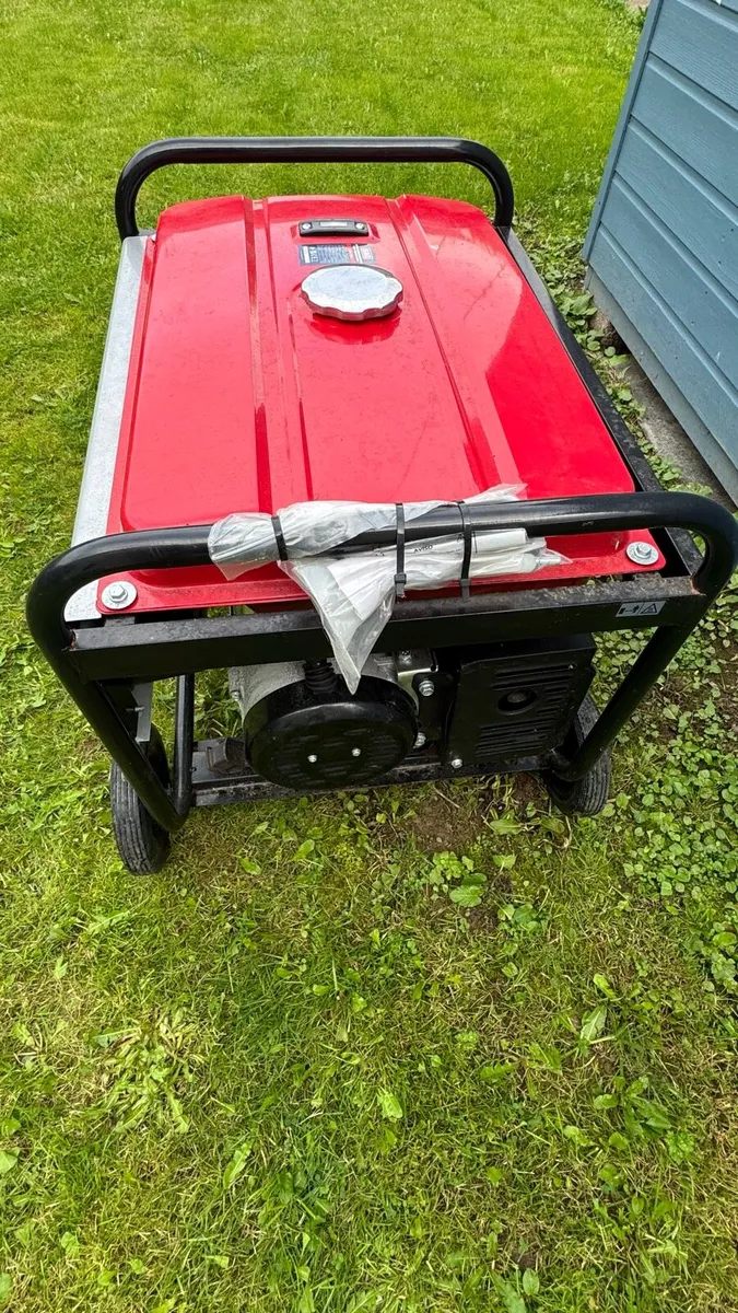 SEALEY Generator 5500W 13hp - Image 3
