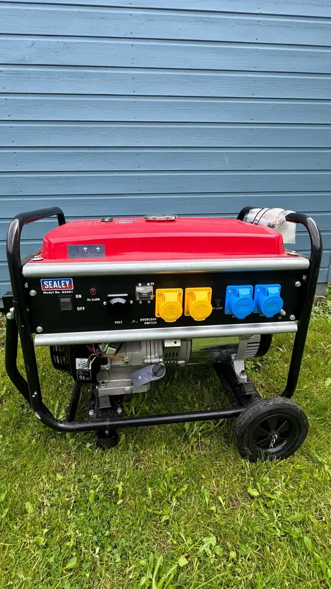 SEALEY Generator 5500W 13hp - Image 1