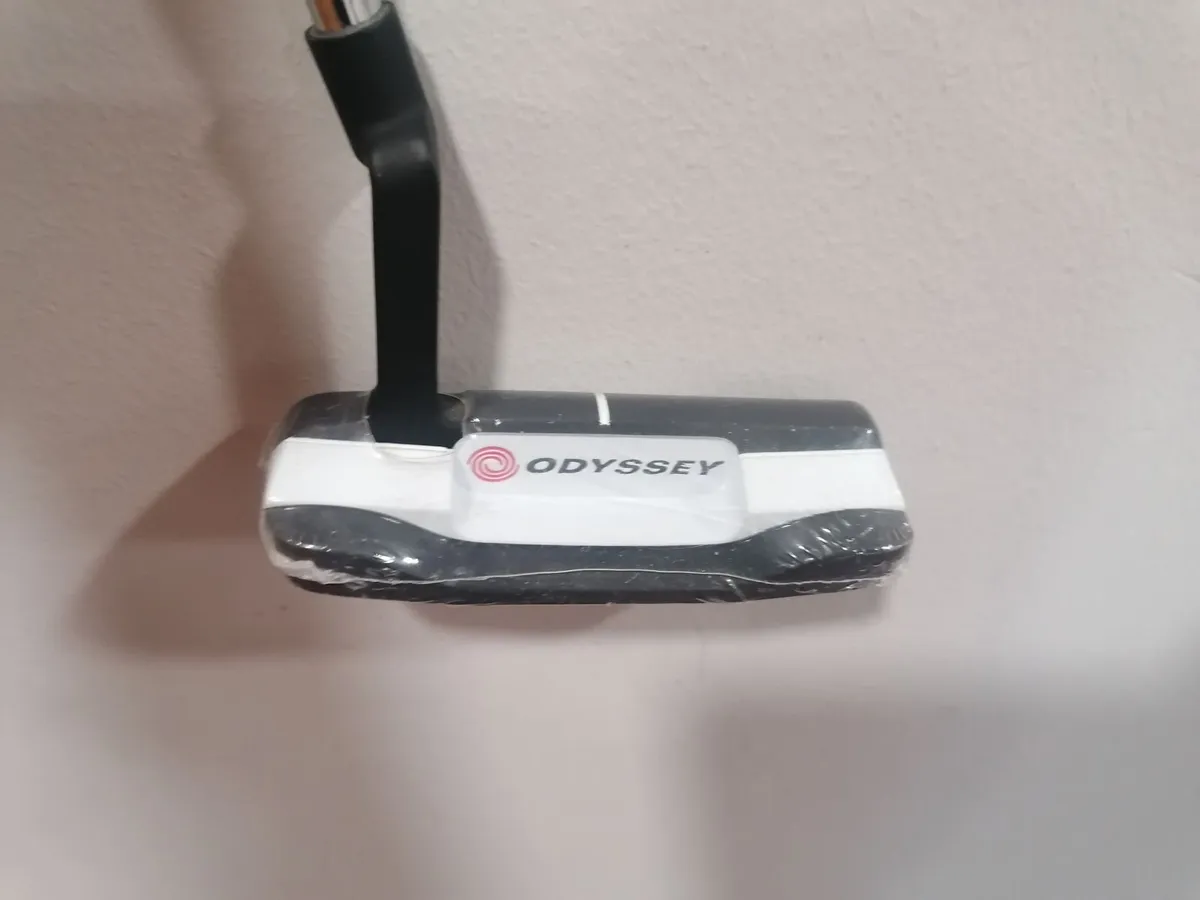 Brand New Odyssey Versa Putter No.1 - Image 1