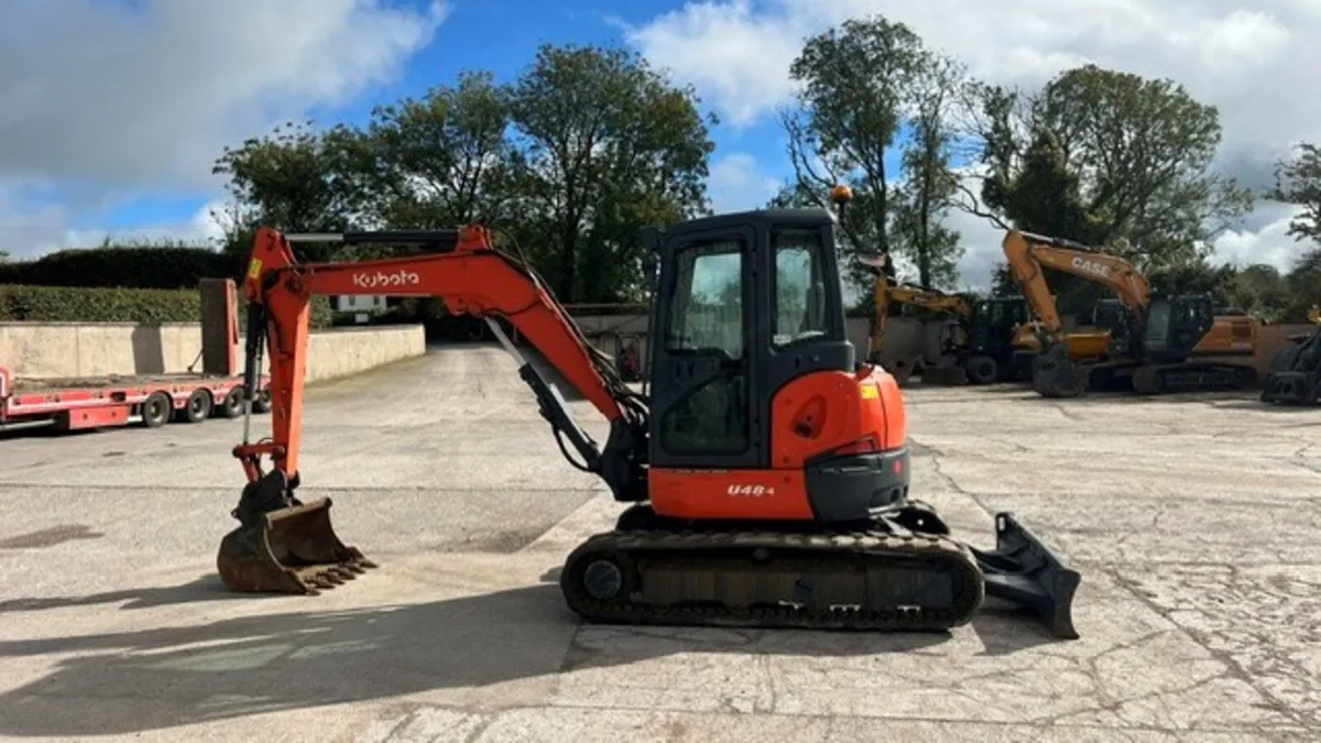 2015 Kubota U48-4 - Image 1