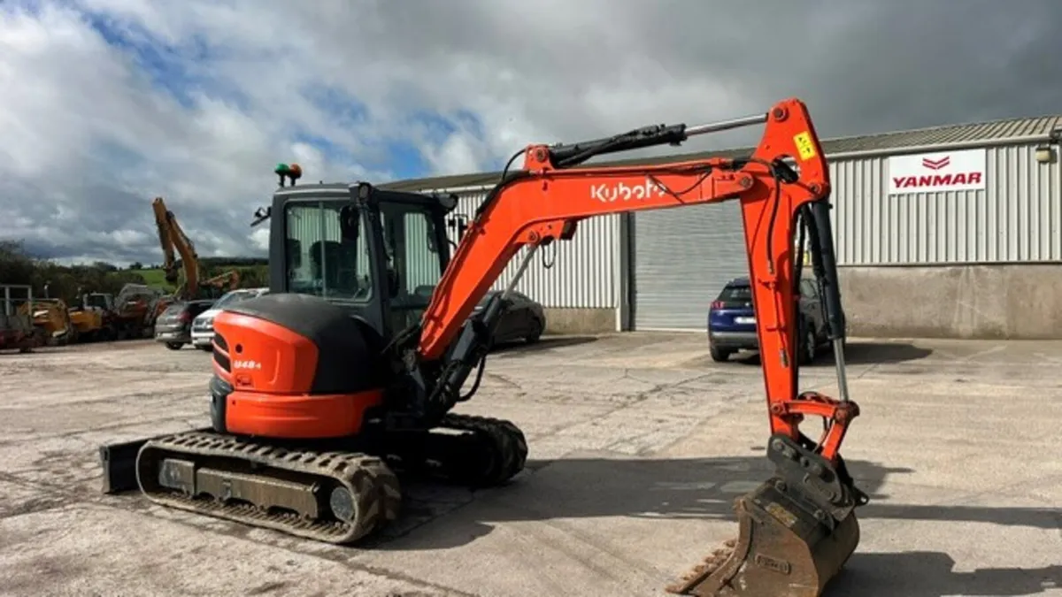 2015 Kubota U48-4 - Image 4