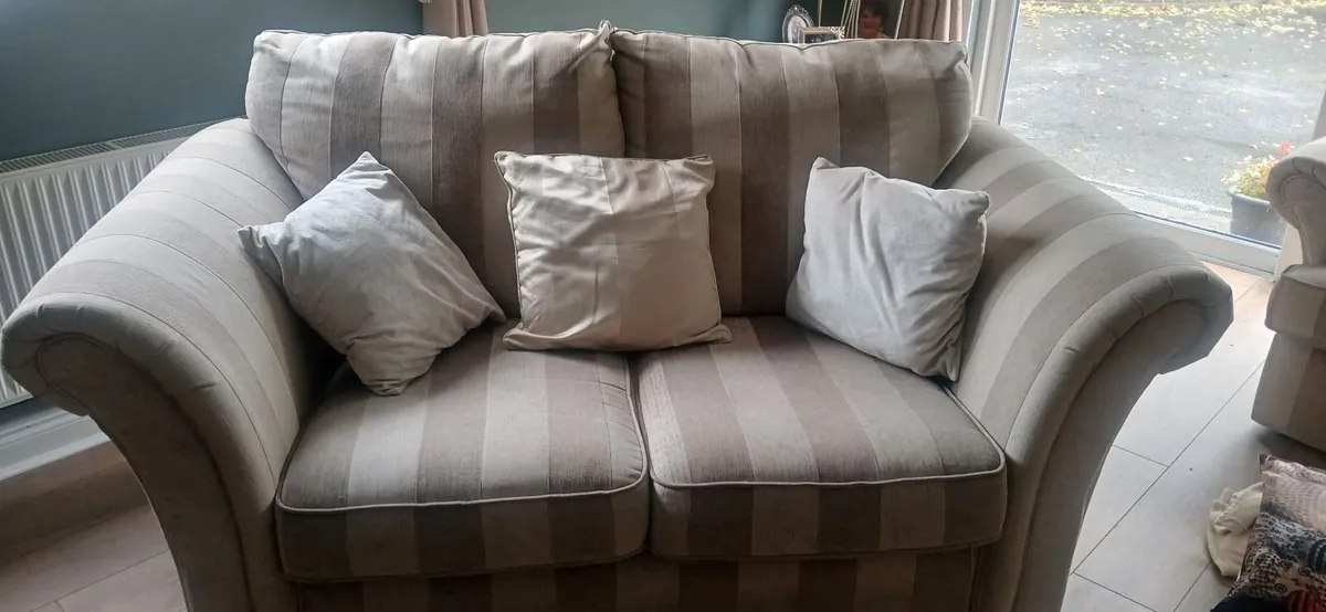 3 piece suite - Image 2