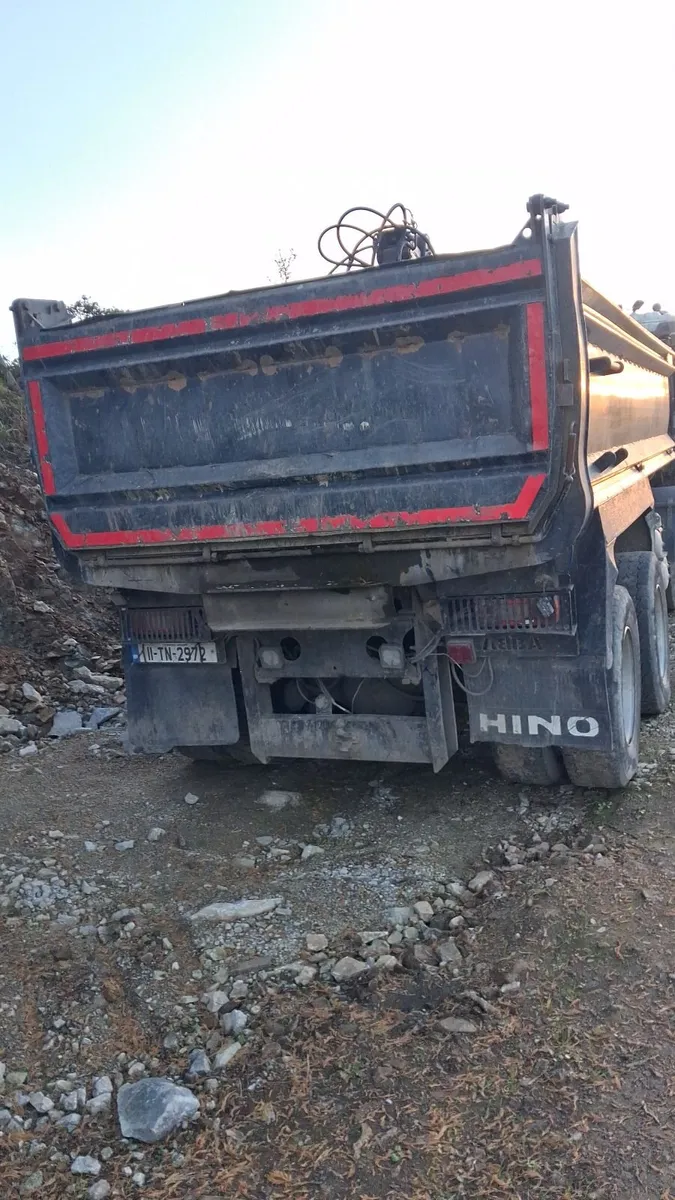 Hino Other 2011 - Image 4