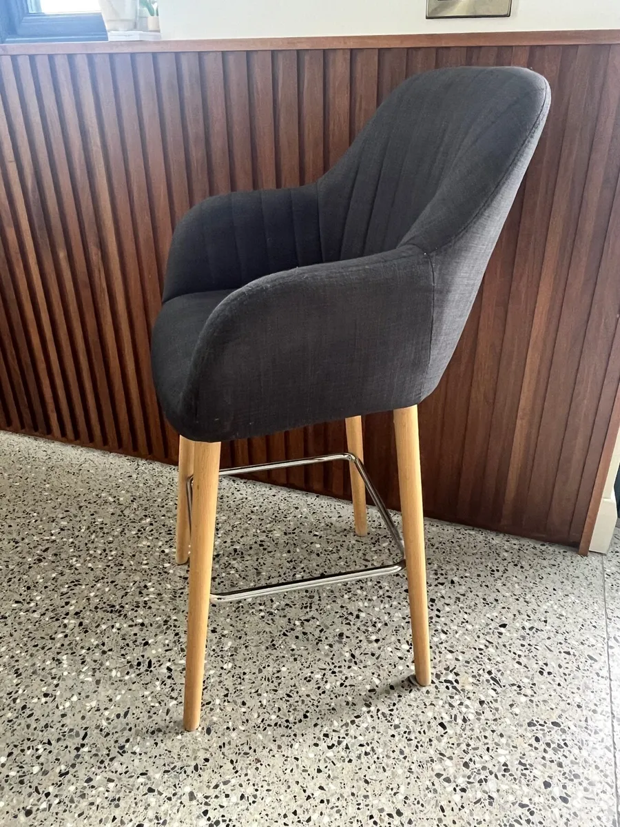 Bar stools - Image 2