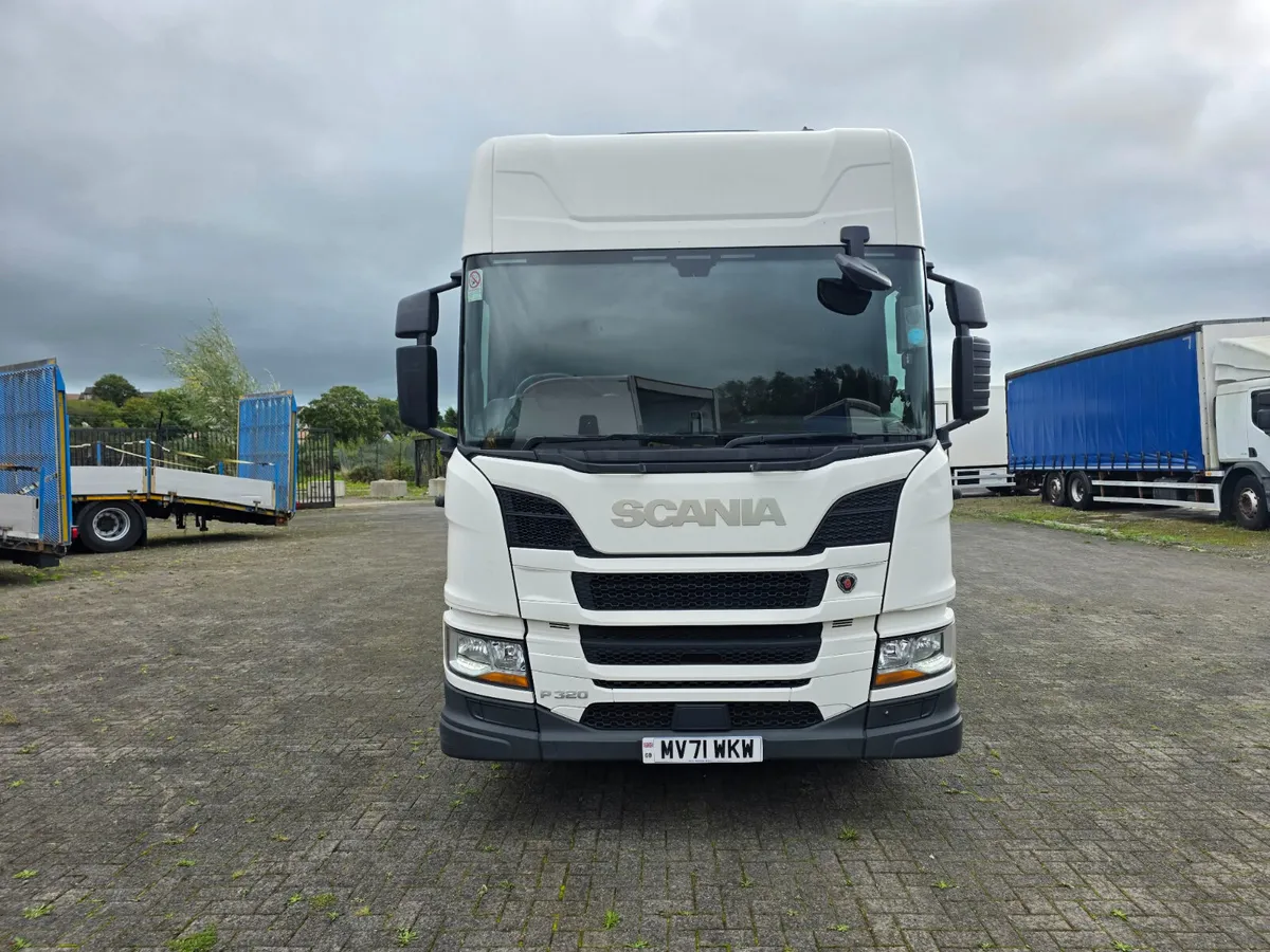2021 (71) Scania P320 sleepercab - Image 2