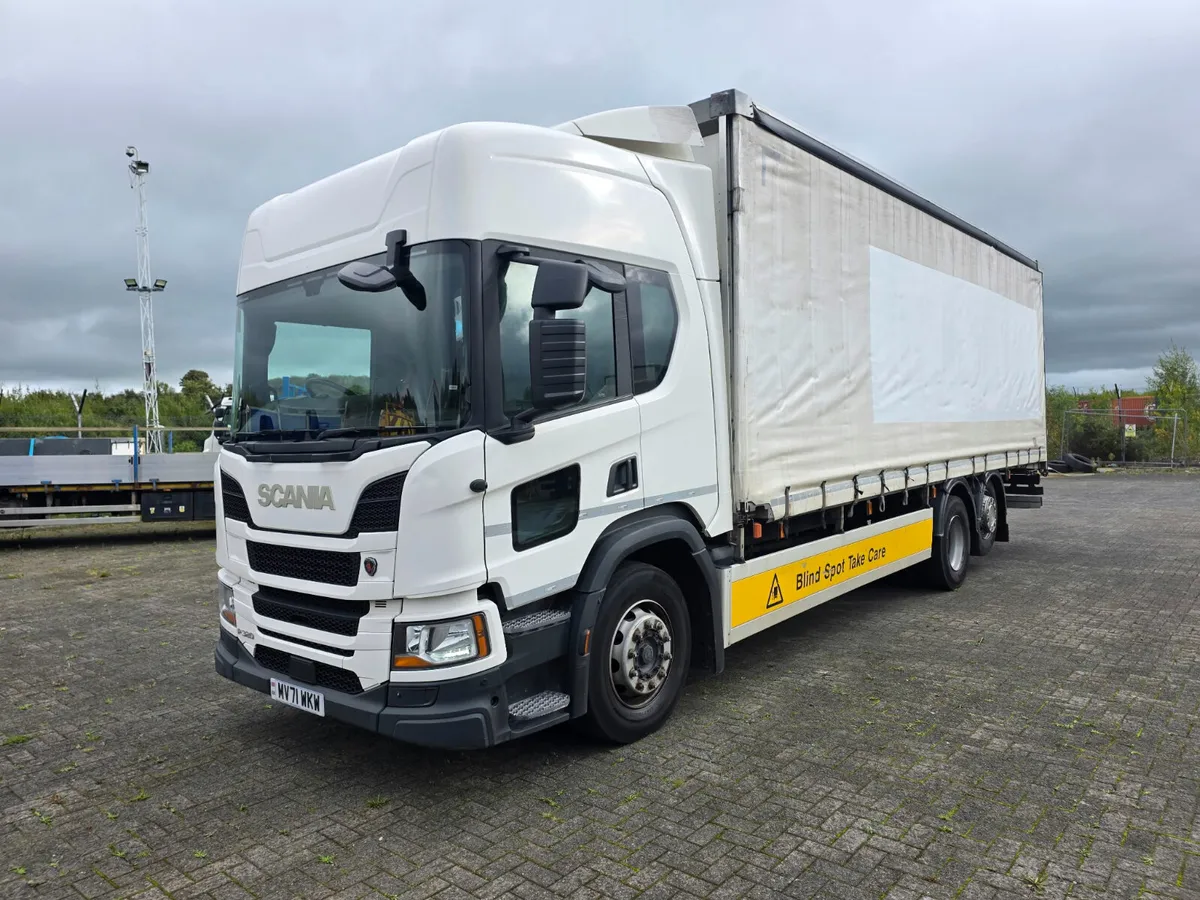 2021 (71) Scania P320 sleepercab - Image 3