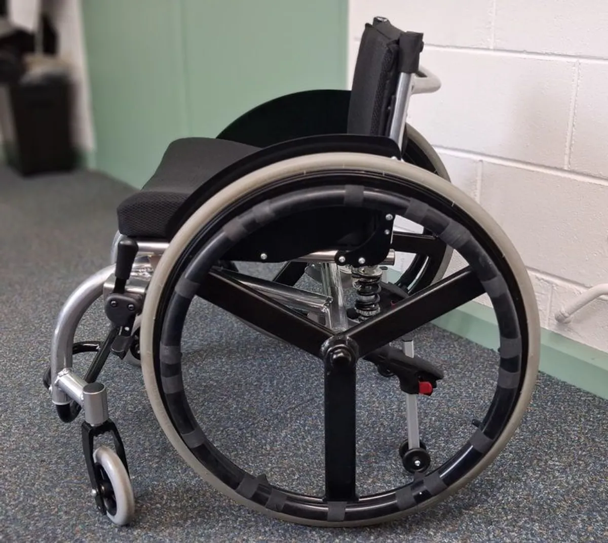 Sports Wheelchair - Image 4