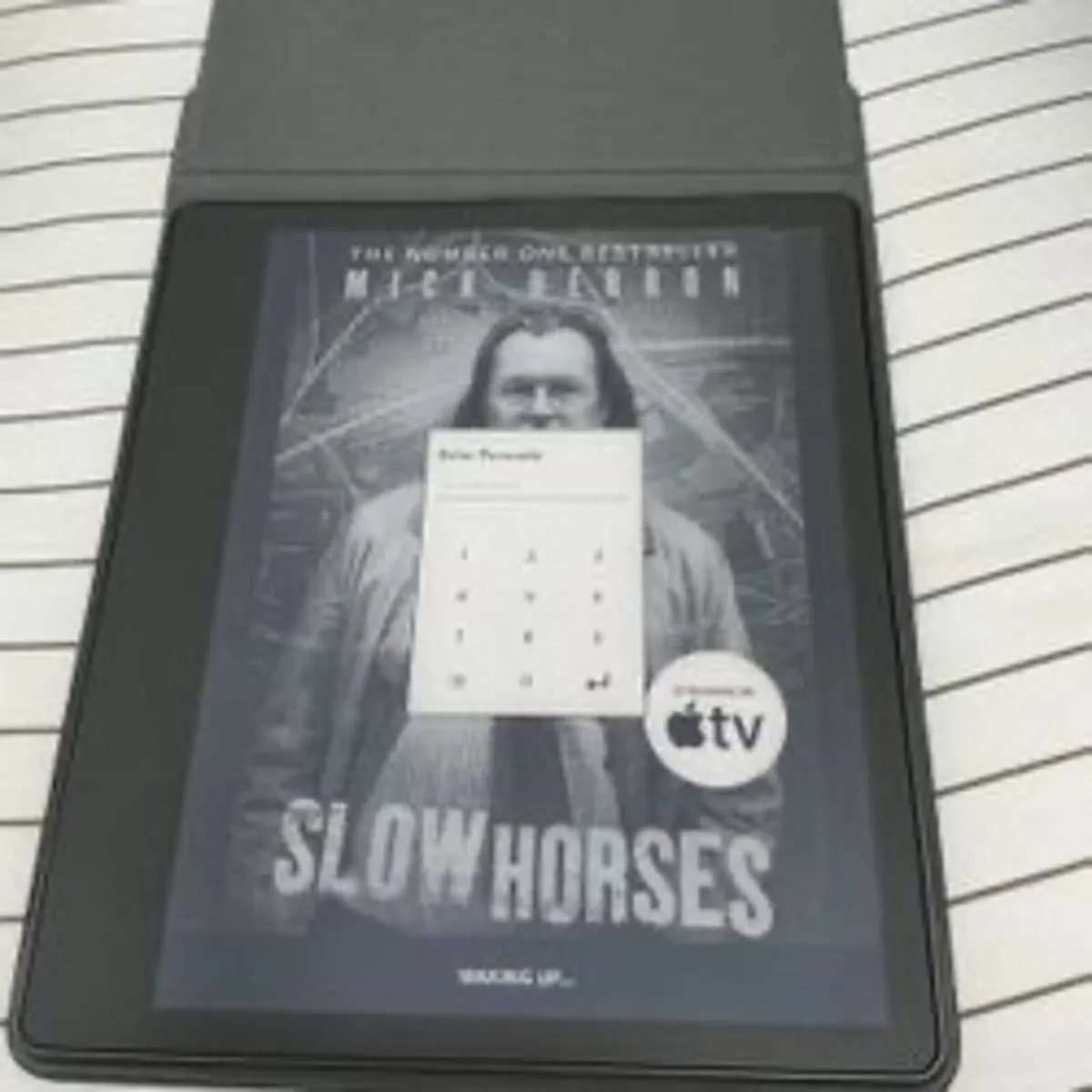 Kindle Scribe 2022 with Cover and Premium Pen - Image 2