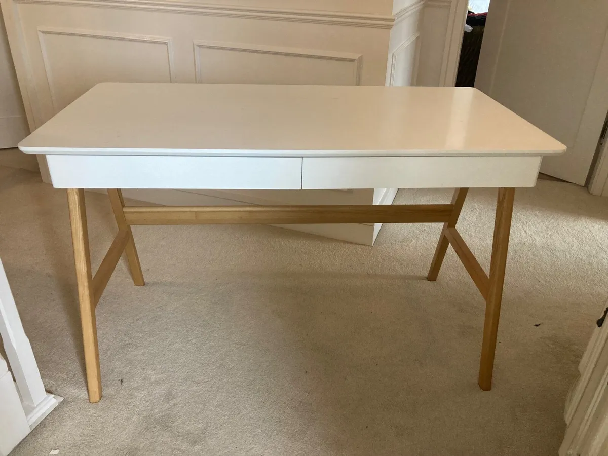 Kave Home Desk with drawers - Image 3