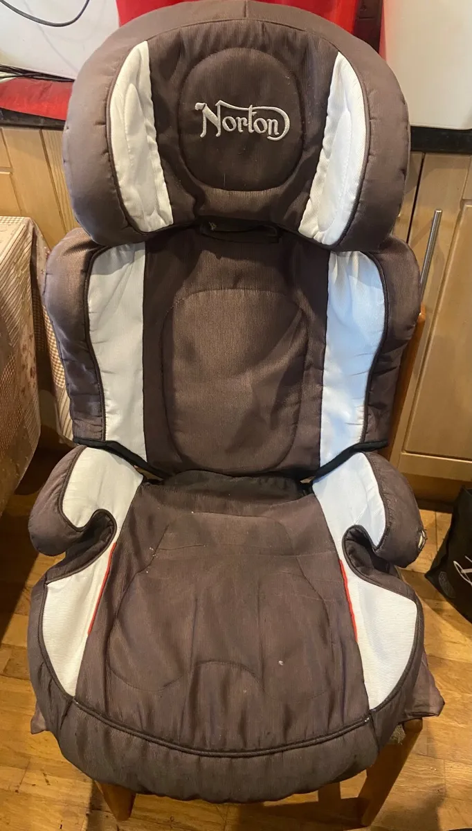 Car Seats - Image 4