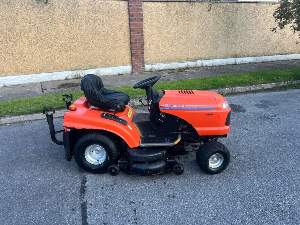 Ride on lawnmower - Image 2
