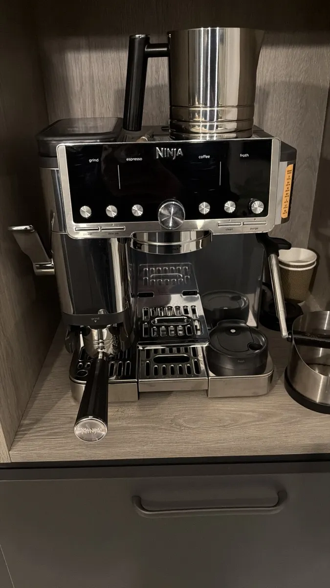 Ninja Cafe Luxe Pro - Image 1