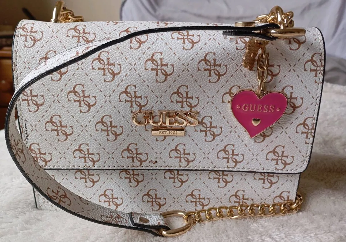 Guess shoulder bag - Image 1
