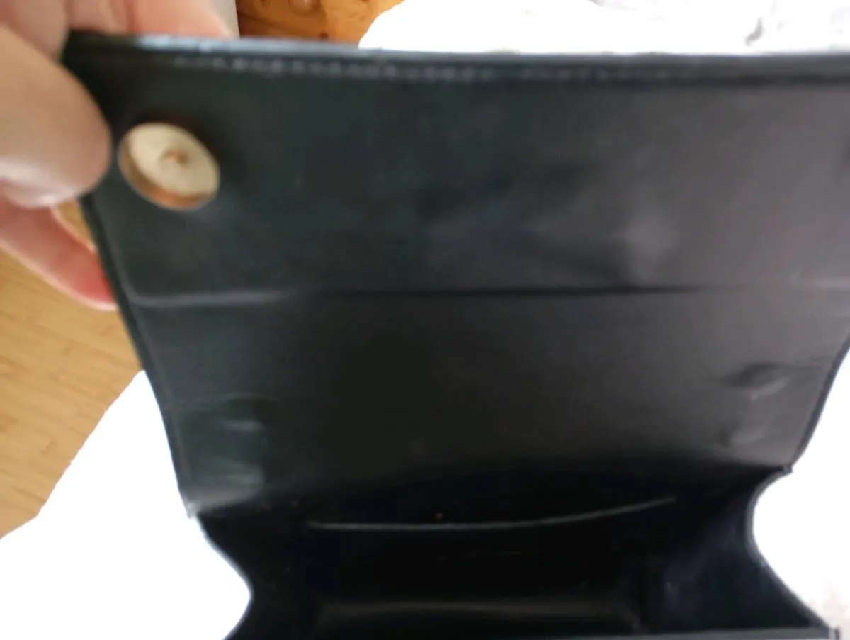 Guess shoulder bag - Image 4