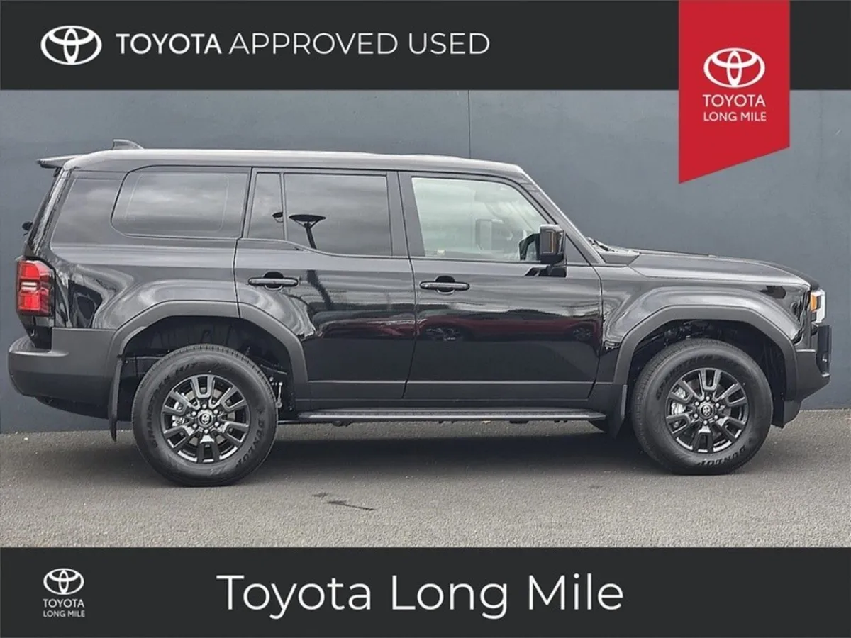 Toyota Land Cruiser 2.8 LWB Auto with VAT Invoice - Image 4