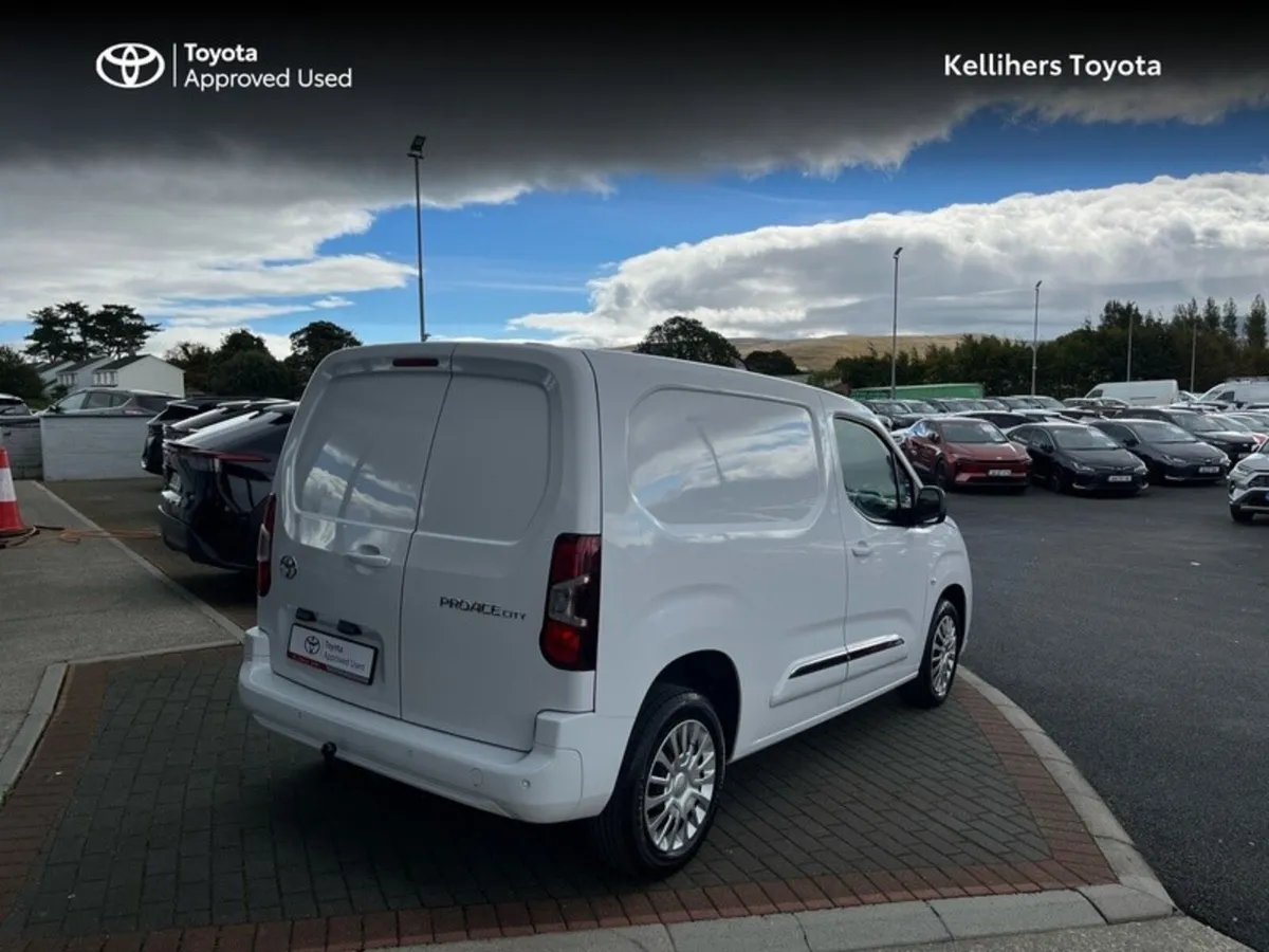Toyota Proace City BUY & FLY SALE!!! - Image 2