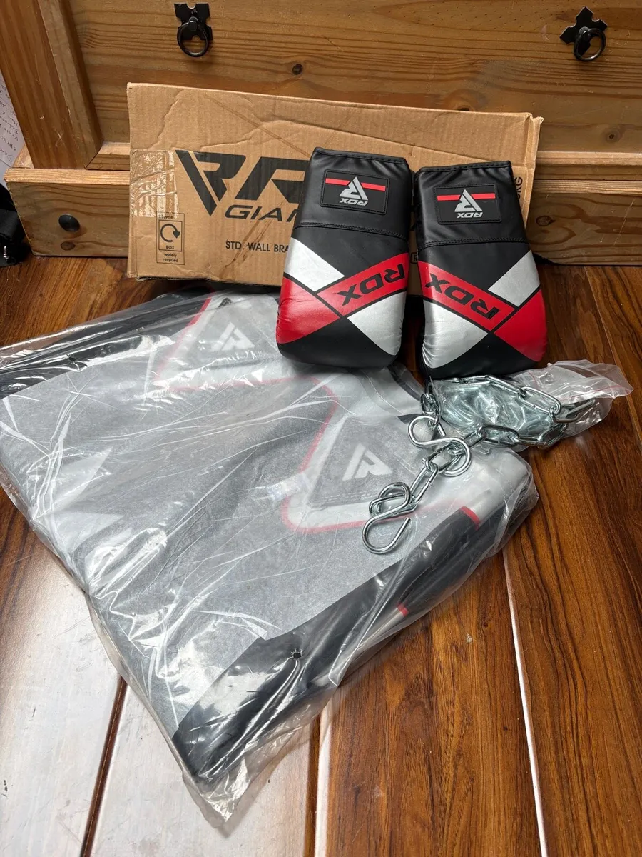 Boxing bag gloves & Bracket