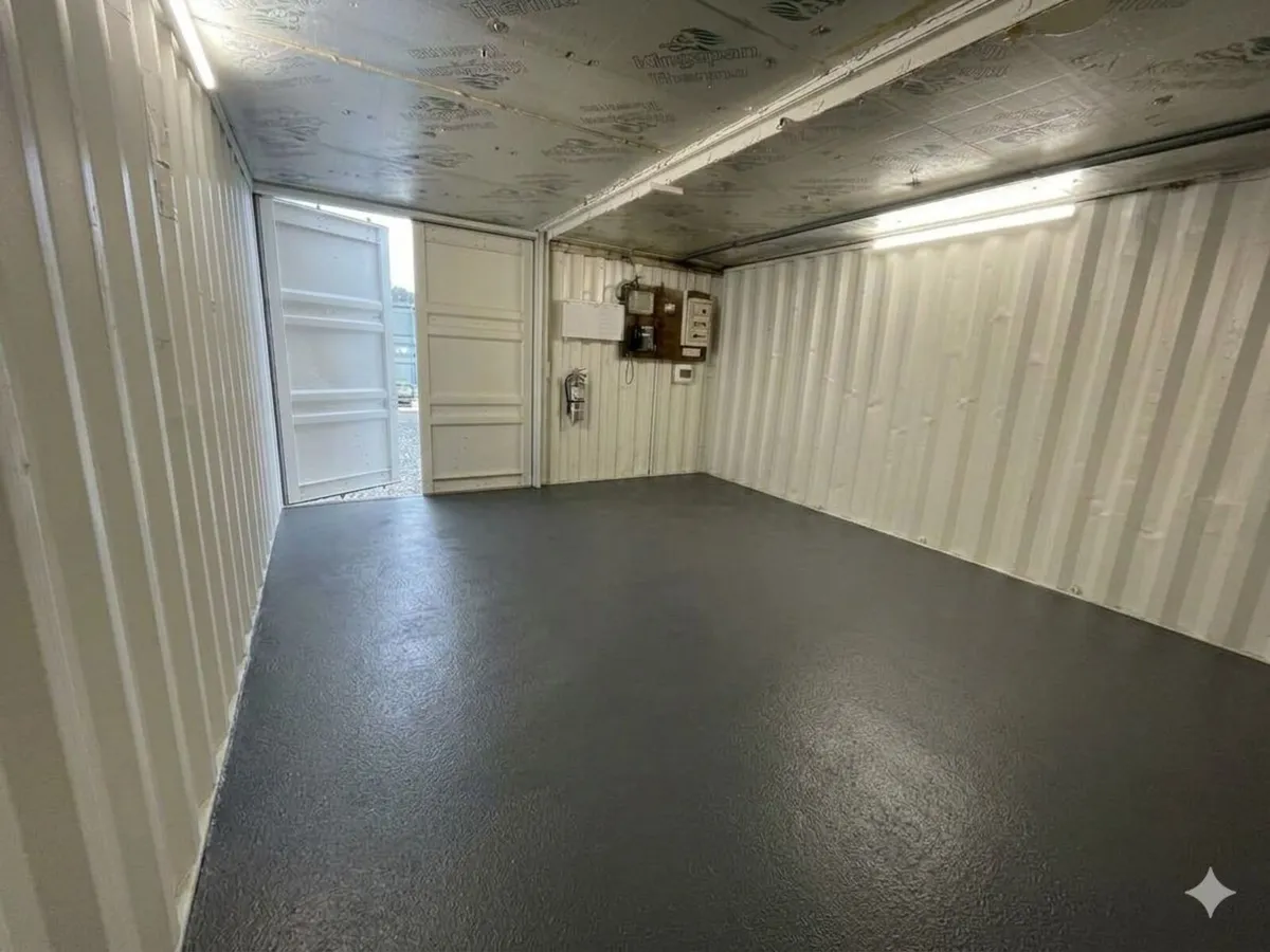 Workshop/storage for rent - Image 2