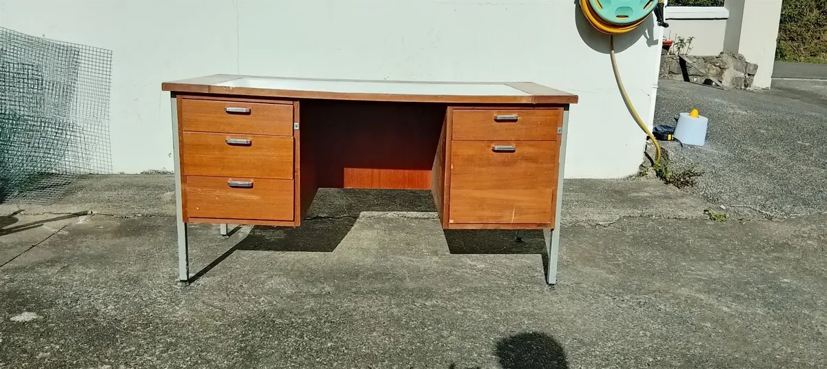 Desk - Image 1