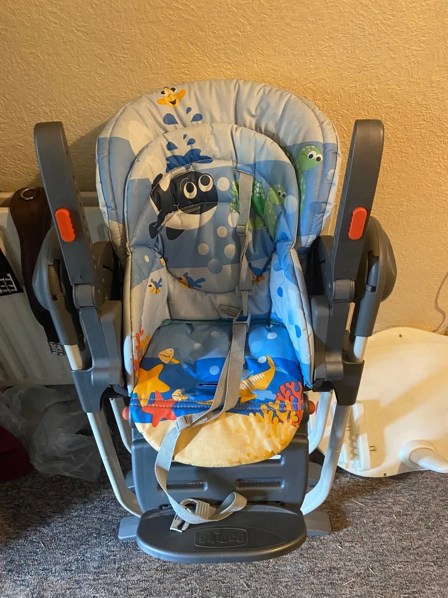 Chicco High chair - Image 1