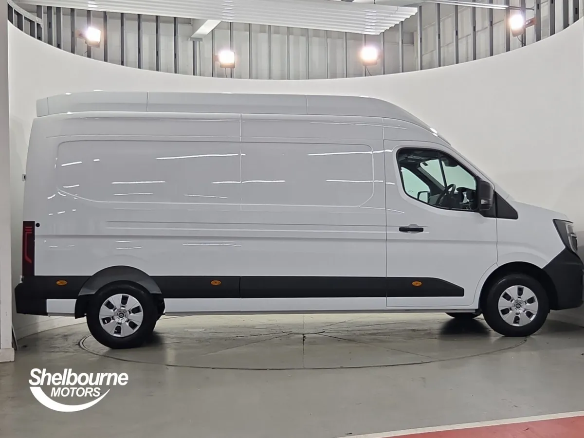 Renault Master LH35 Blue dCi 150 Advance High Roof - Image 3
