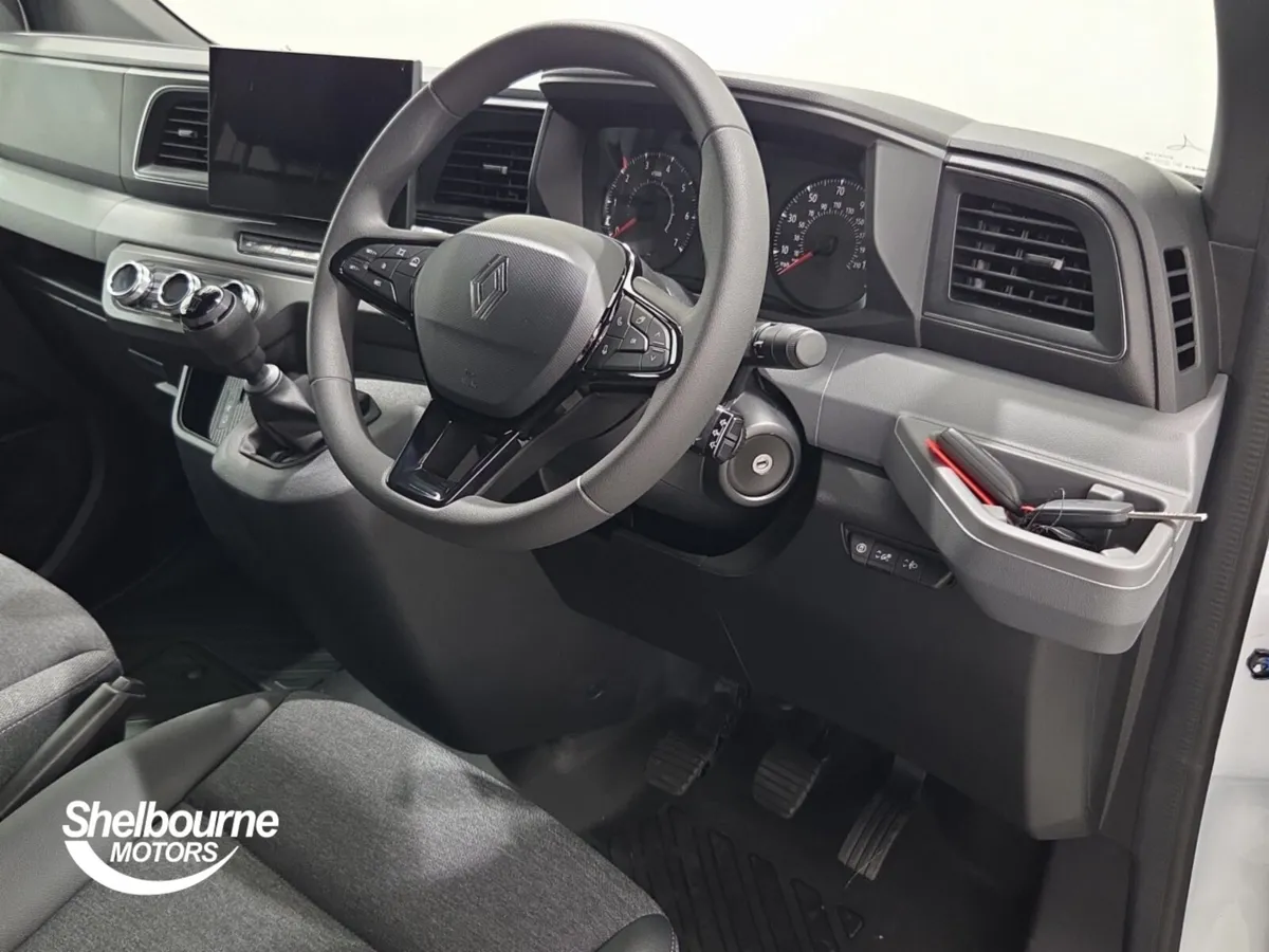 Renault Master LH35 Blue dCi 150 Advance High Roof - Image 4