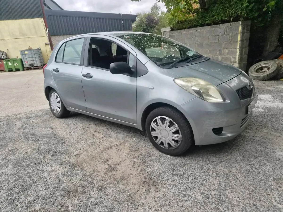 Toyota yaris tax and test - Image 3