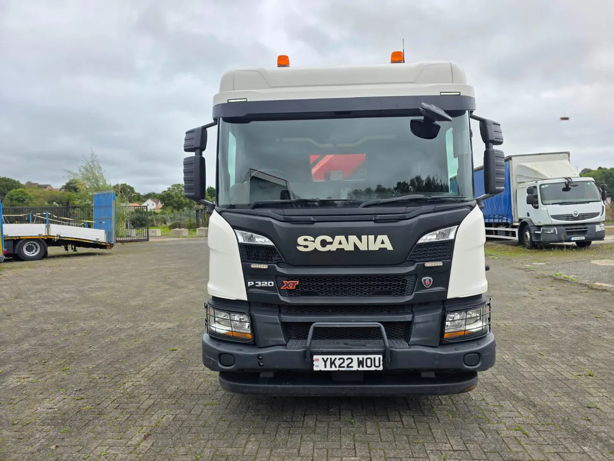 2022 SCANIA P320 XT 6X2, 26ft sterling cheesewedge - Image 3