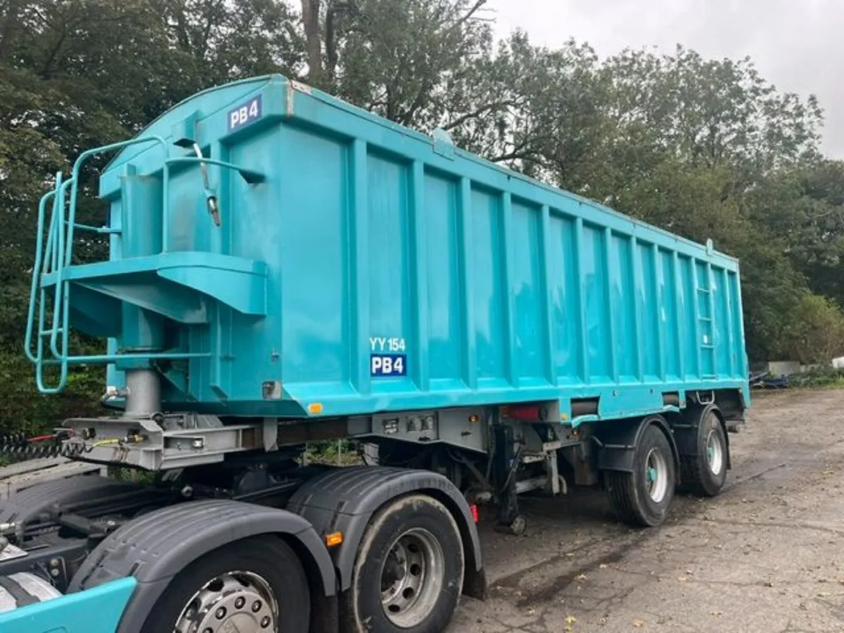 HGV Bulk Blower Trailer - Image 4