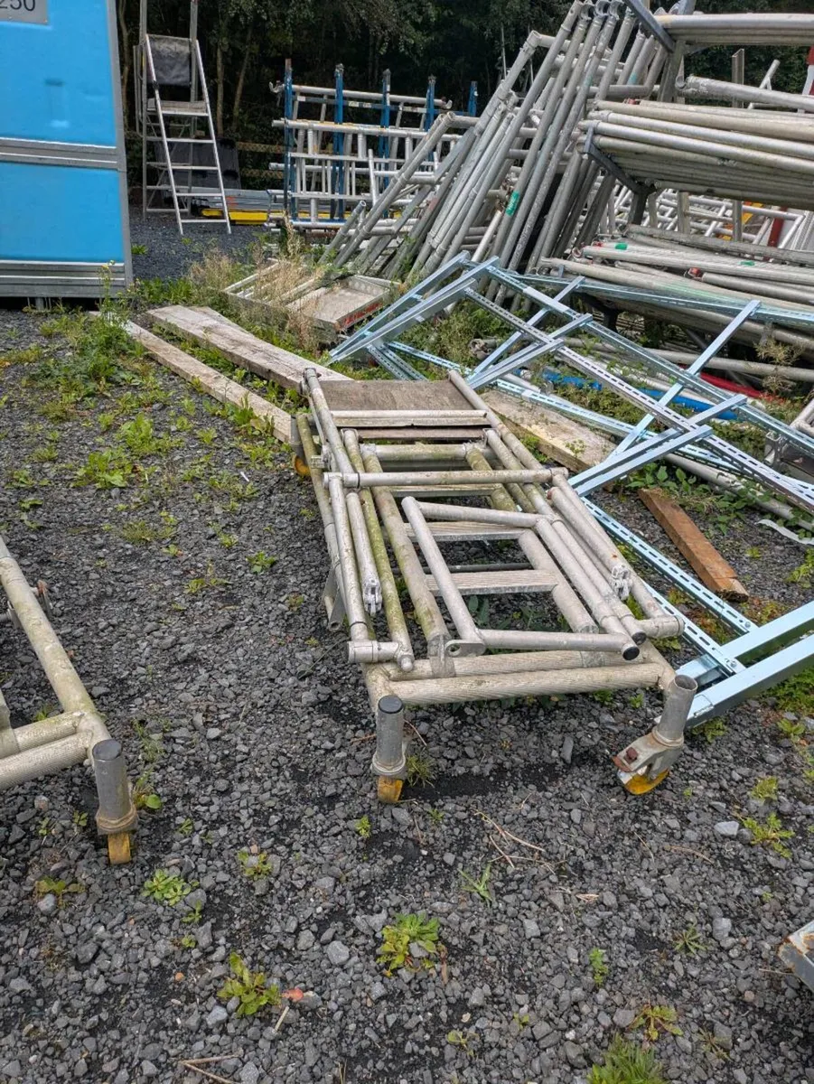 Platform ladders - Image 4