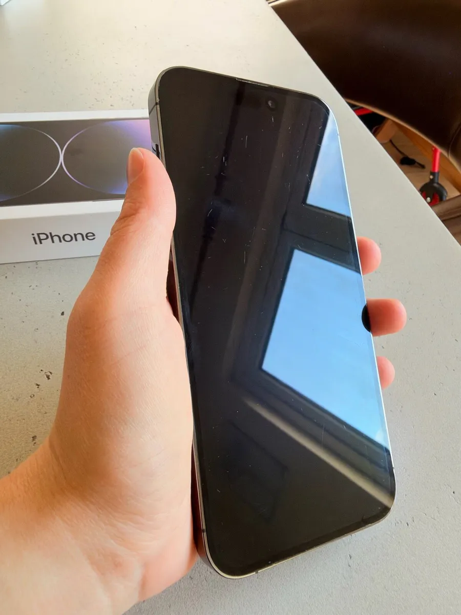 iPhone 14 Pro Max - Image 4