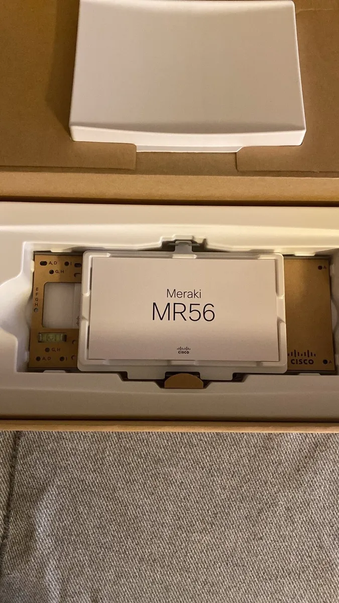 Cisco Meraki MR56-HW Wi-Fi 6 802.11ax - Image 1