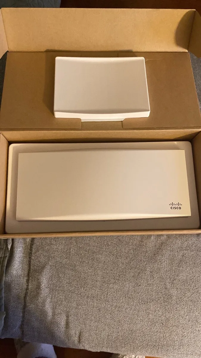 Cisco Meraki MR56-HW Wi-Fi 6 802.11ax - Image 2