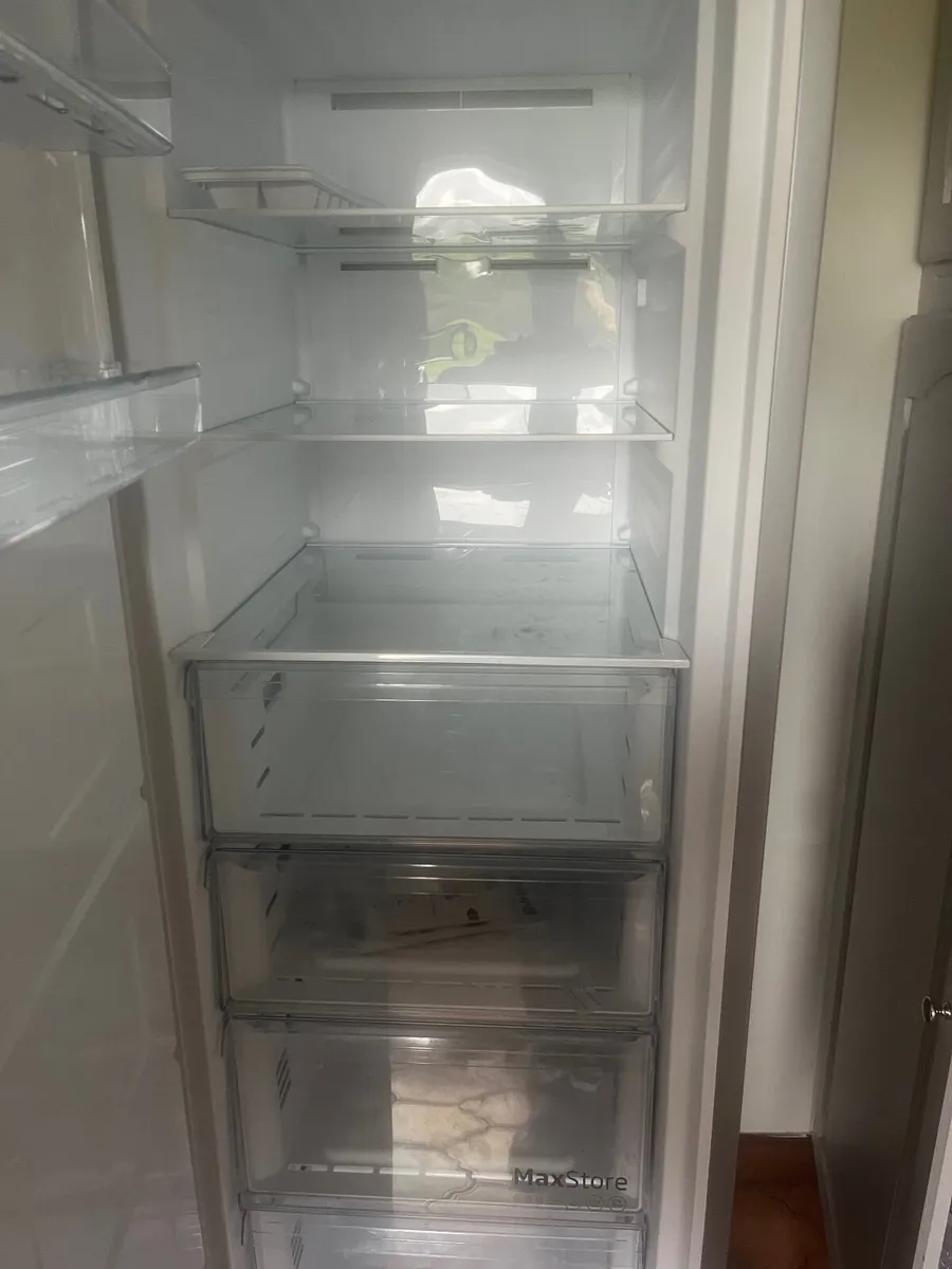 Freezer - Image 2