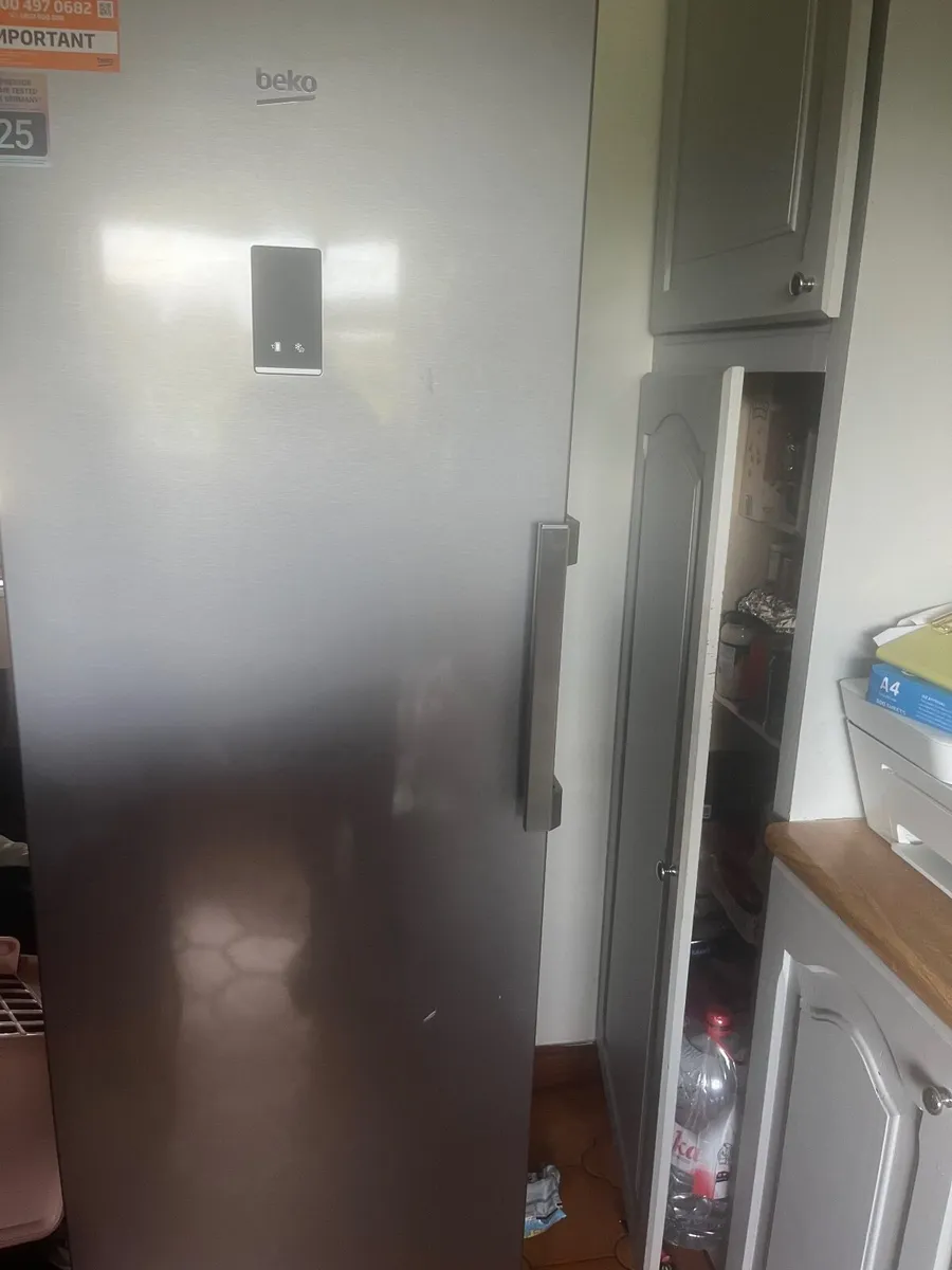 Freezer - Image 1