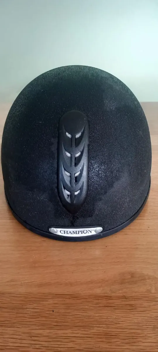 Child horse riding helmet 53/54 cm - Image 1