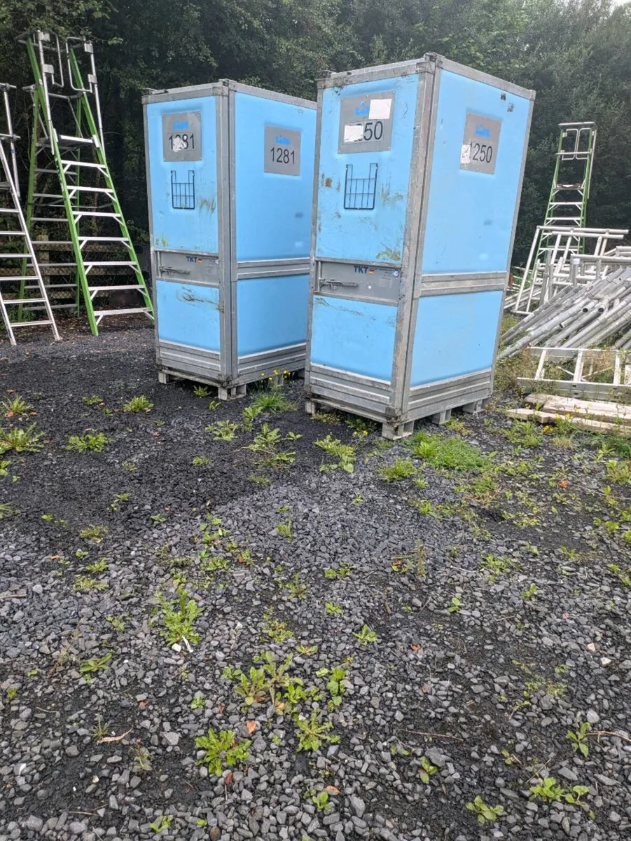 Mobile toilet - Image 3
