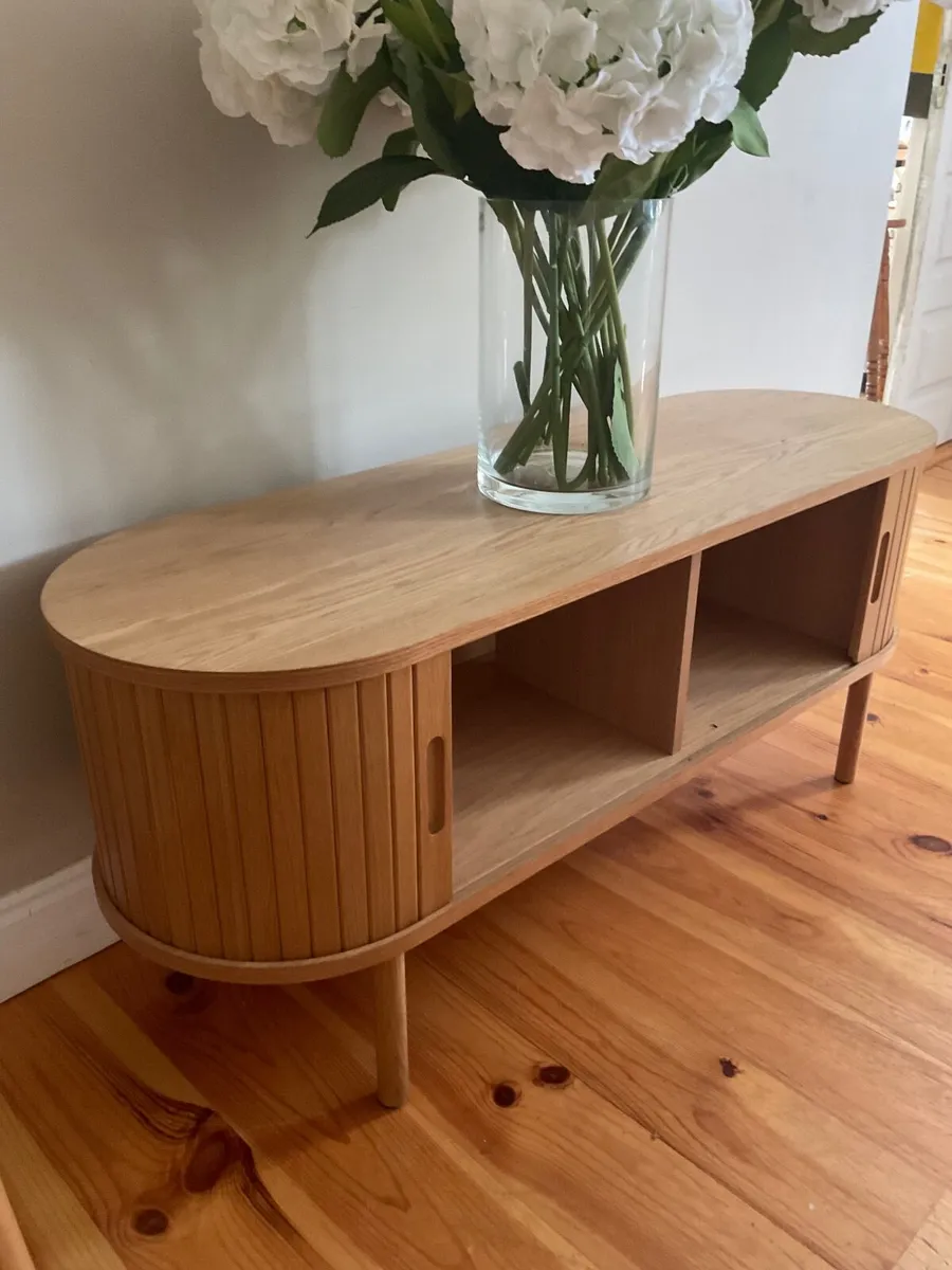 TV unit in excellent condition - Image 2