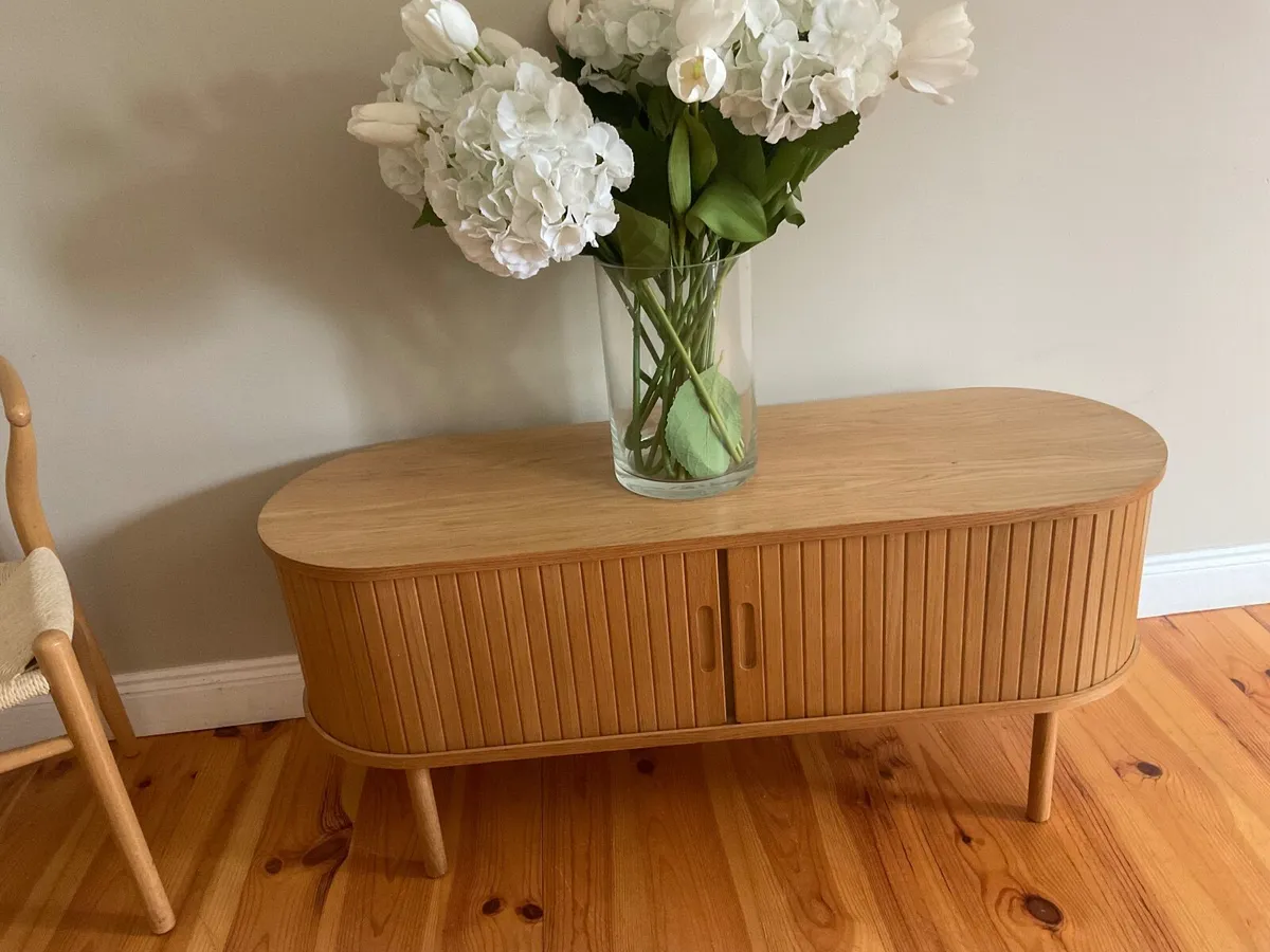 TV unit in excellent condition - Image 3